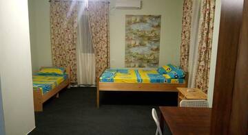 Фото номера Трехместный номер с балконом Гостевой дом Guesthouse Bagyra г. Вардане 7