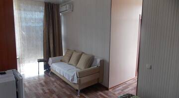Фото номера Двухкомнатный люкс Гостиница Oasis Guest House г. Вардане 2