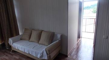 Фото номера Двухкомнатный люкс Гостиница Oasis Guest House г. Вардане 6
