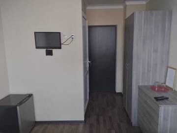 Фото номера Двухместный номер с 1 кроватью или 2 отдельными кроватями Гостевой дом Белые росы г. Вардане 7